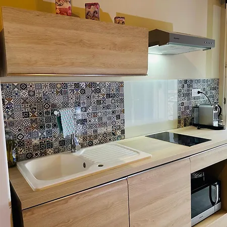 La Barbacane بيت ضيافة