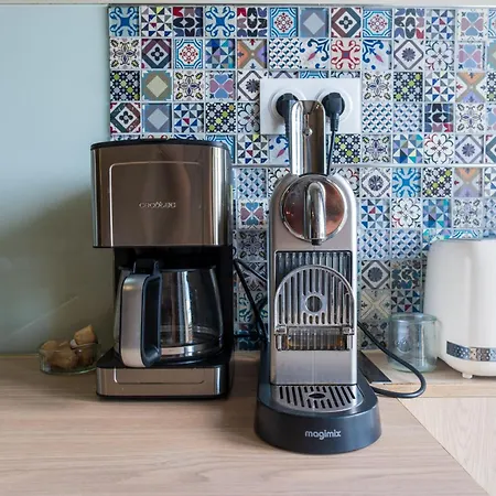 La Barbacane Гостевой дом Сижан