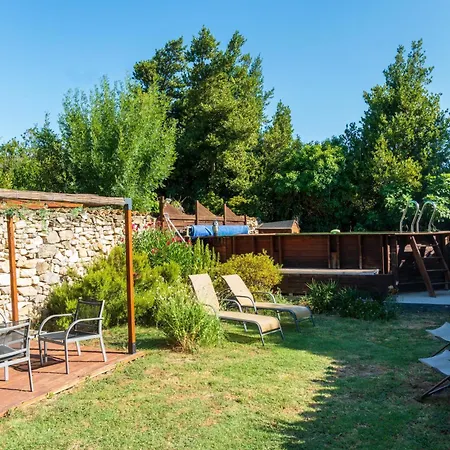 Гостевой дом La Barbacane Сижан